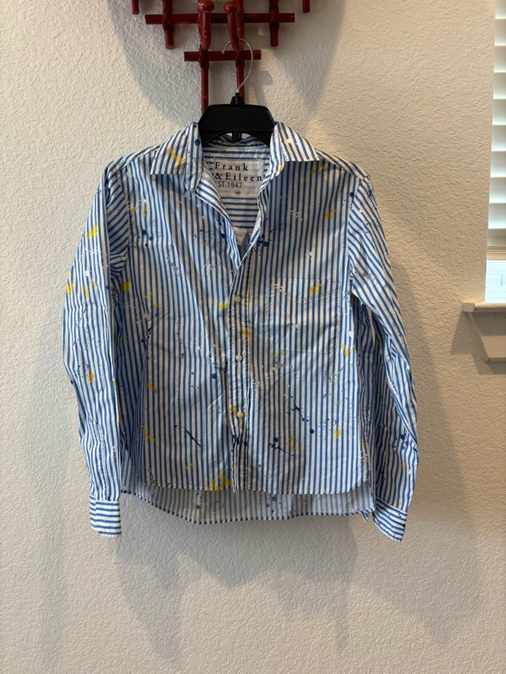 Frank & Eileen Blue Stripe Paint-Splash Button-Down Shirt - Blue/White